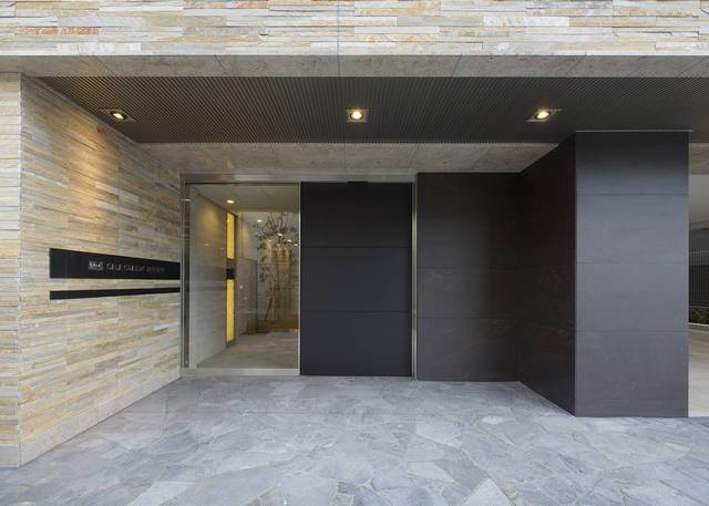 ガーラ・グランディ川崎榎町 エントランス