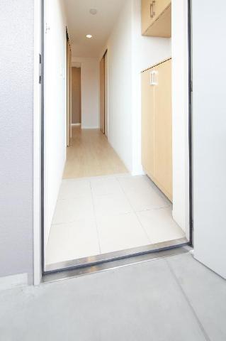 見沼区七里アパート新築工事202号室 玄関（イメージ）