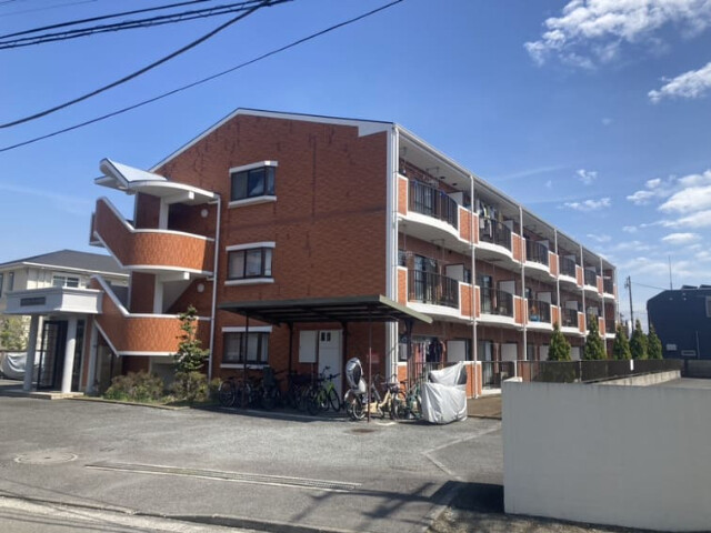 ウエストコート松村3階 外観