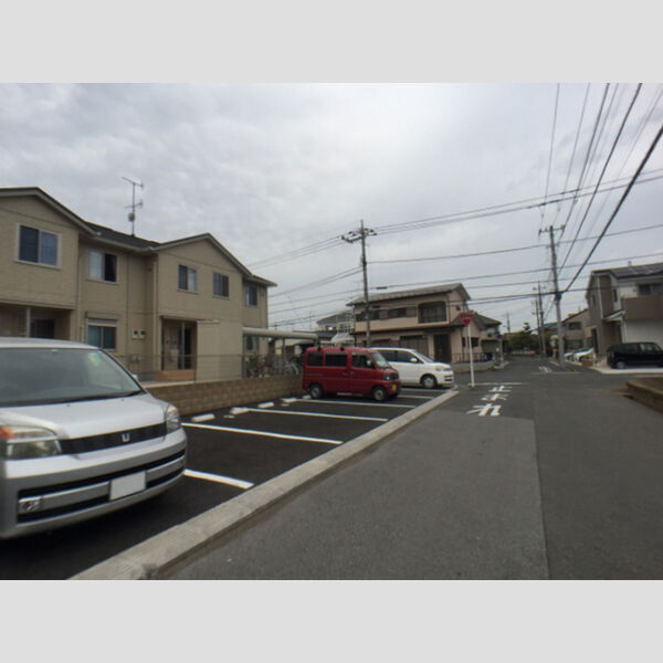あさひ参番館 駐車場