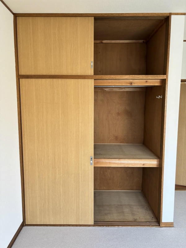 クレストハイツ 収納