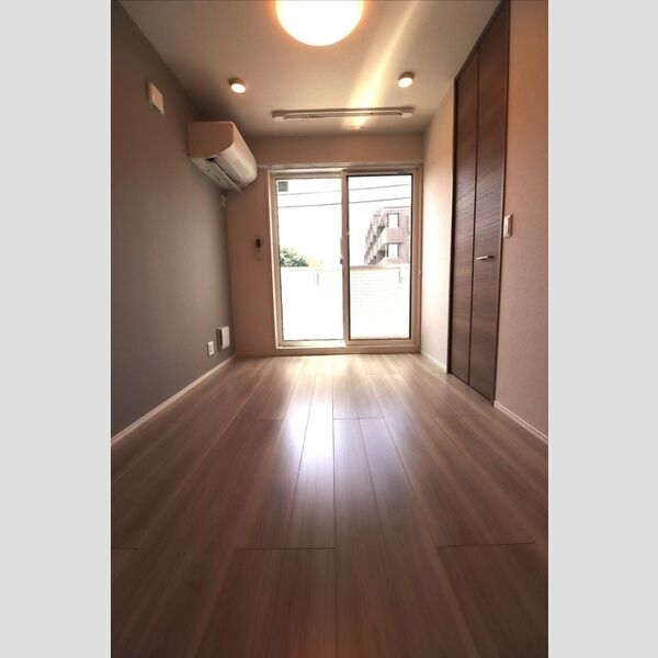 グラナーデ貫井105号室 洋室