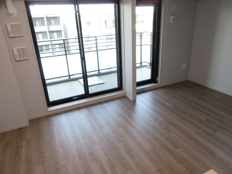 クリオラベルヴィ横濱サウス3階 リビング