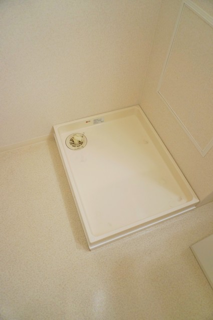 フェヴリエ白百合0105号室 ※別号室の参考写真です(現況優先・仕様違いの場合あり)