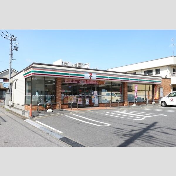 コリーヌ セブンイレブン我孫子柴崎台2丁目店　444m