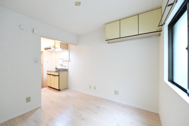 メゾン・ド・エテール1階 部屋その他