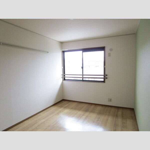 アベニュー201号室 西側洋室