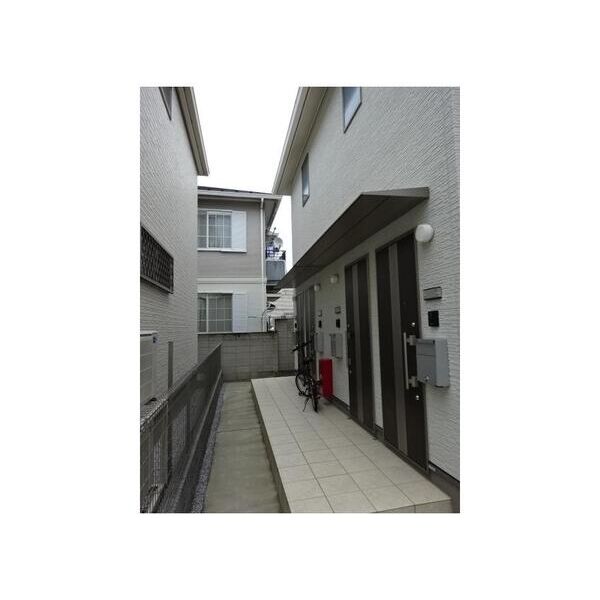 Annex101号室 エントランス