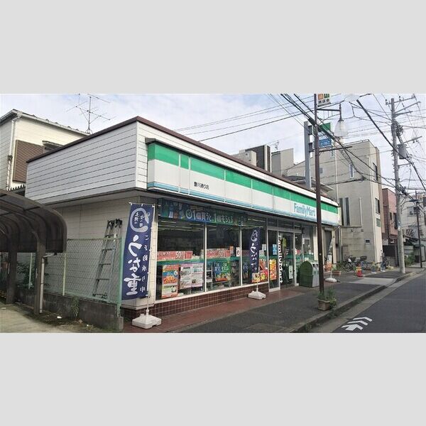 アヴァンス豊島　A203号室 ファミリーマート豊川通り店