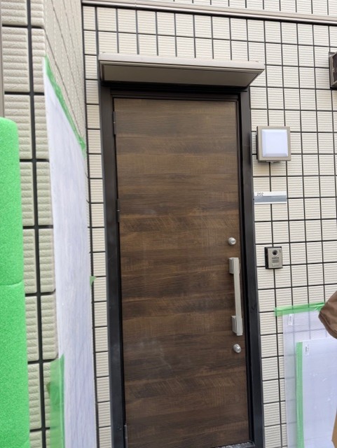 ＣＬＡＩＲＥ　　ＭＵＳＡＳＨＩ202号室 エントランス