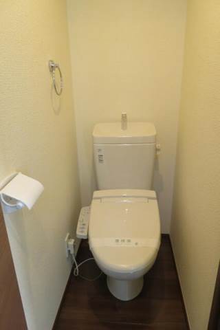 アーバンプレイス中野坂上Ⅳ A棟2階 トイレ