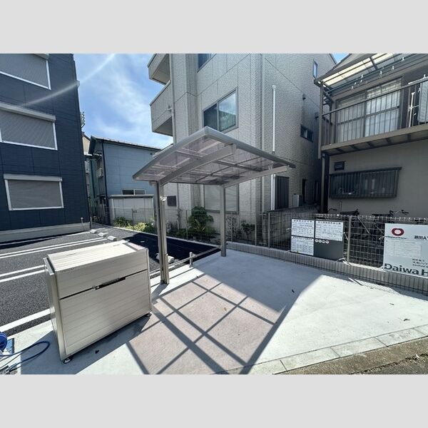 リバーサイド二子 駐輪場