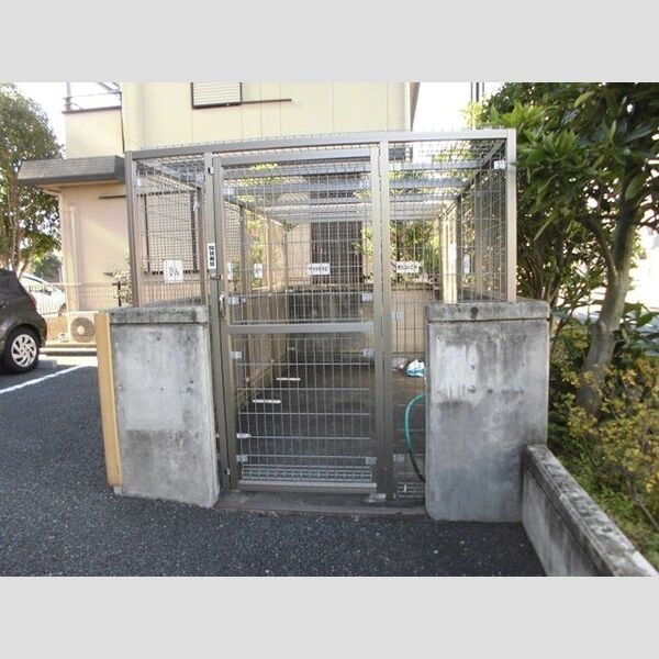 柚の木マンション ゴミ置き場