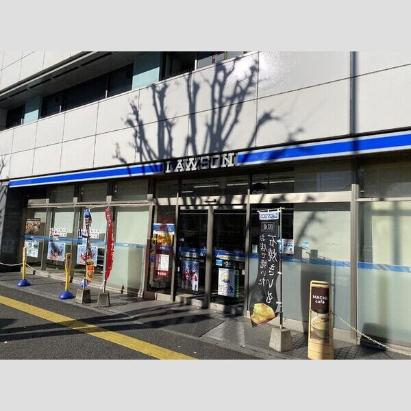 シャルール川越 ローソン川越西ロータリー前店　360m
