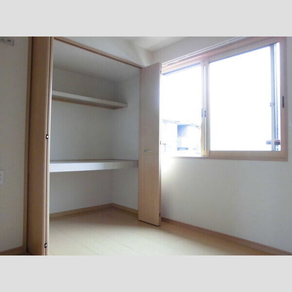 カンパーニュ　C203号室 洋室