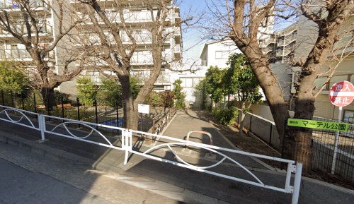 新座市畑中一丁目戸建て 【公園】マーテル公園まで1ｍ