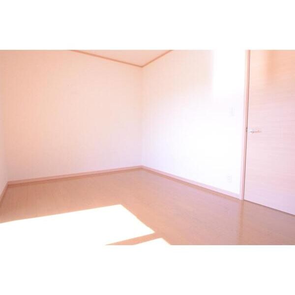 パークサイドヒルズ102号室 リビング