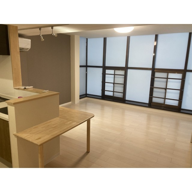 GRANDSHIPS リビング