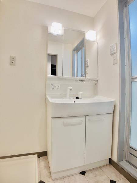 マリンスクエア 洗面