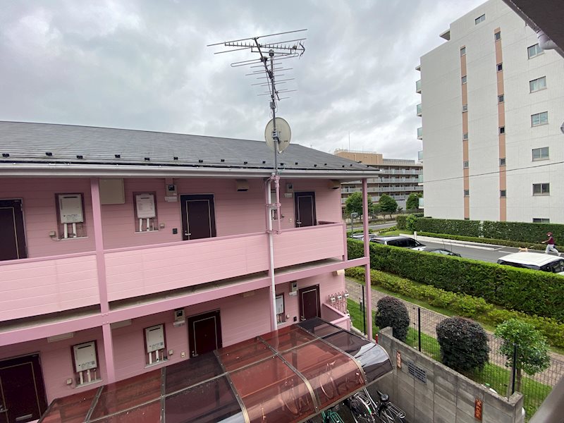 ヴィレヂ・ハピネス5（参番館）2階 中部屋の写真になります