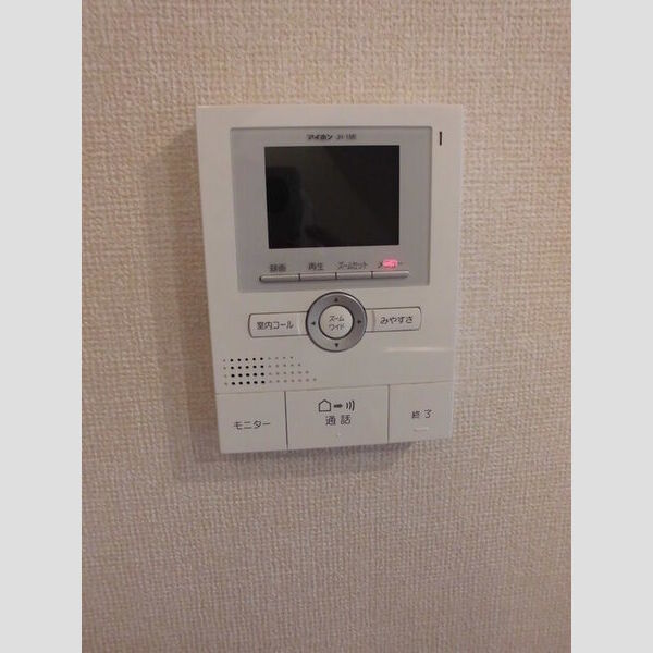 La・Tour101号室 モニター付きインターホン