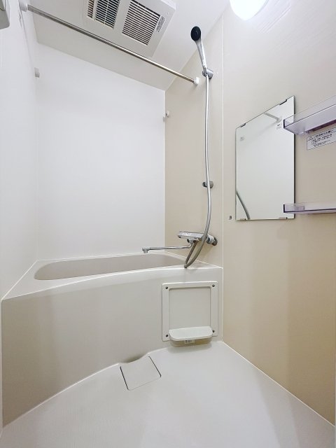 ソルナクレイシア吉祥寺本町1階 お風呂