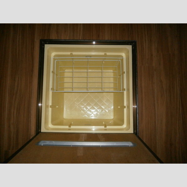 ラミアカーサ MA 床下収納