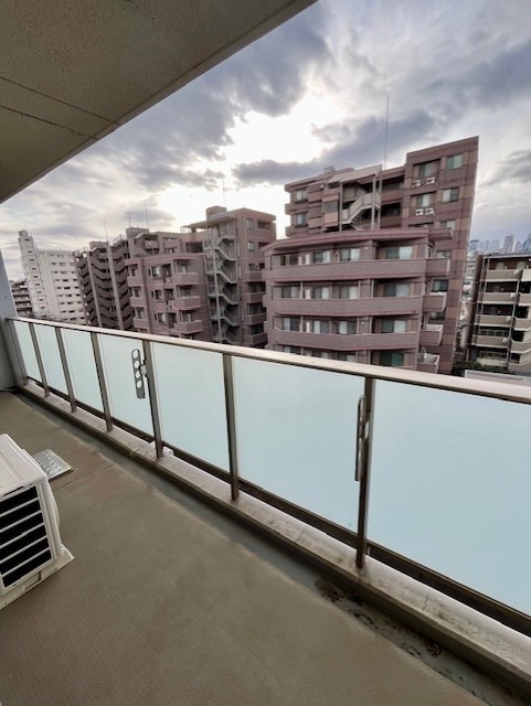 レジディア中落合B棟7階 バルコニー