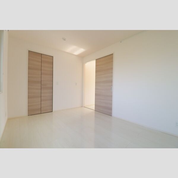 グランシャリオ101号室 洋室6.1帖