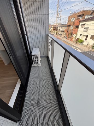 Masoin・Courage303号室 バルコニー
