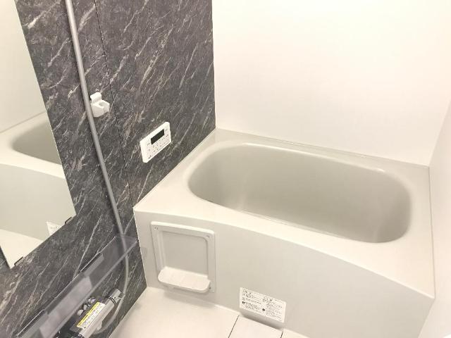 クレスト　タイガー バス