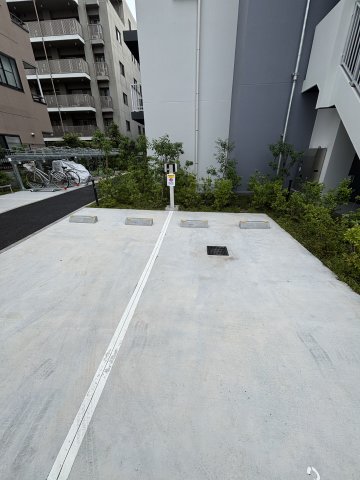 GENOVIA瑞江0102号室 駐車場