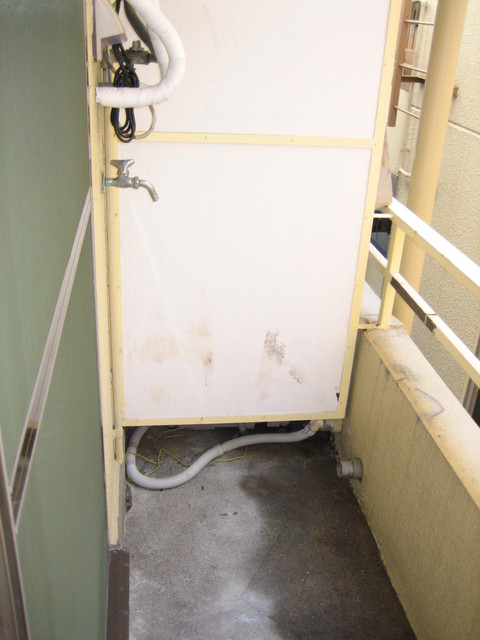 サンシティ１0306号室 防水板