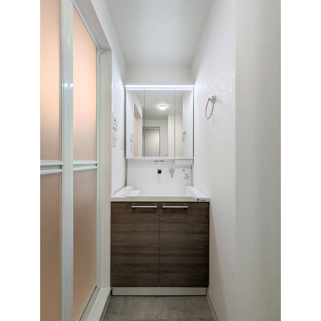 サングレース光ヶ丘401号室 内観