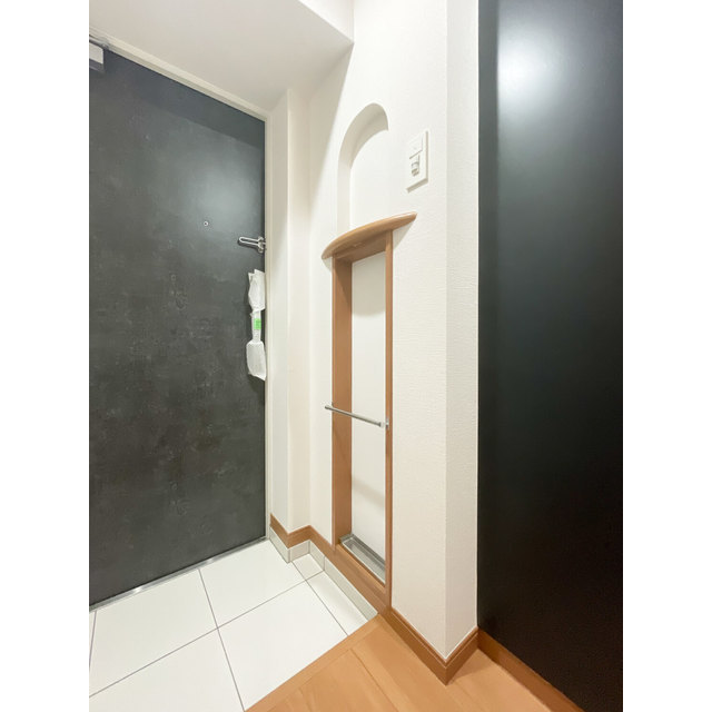 アーバハイツ六町環七北通り0506号室 玄関