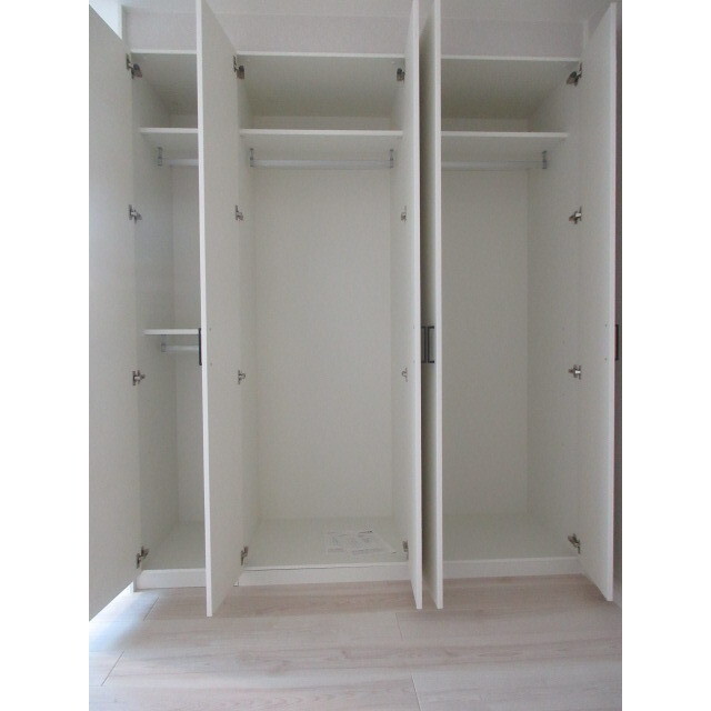 シュシュ中野坂上 内観