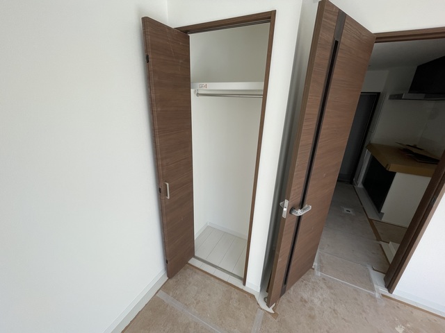 ＰＩＮＥＳ平和台0201号室 収納