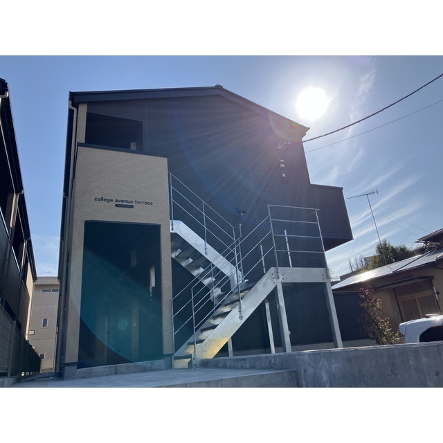 カレッジアベニューテラスの外観画像