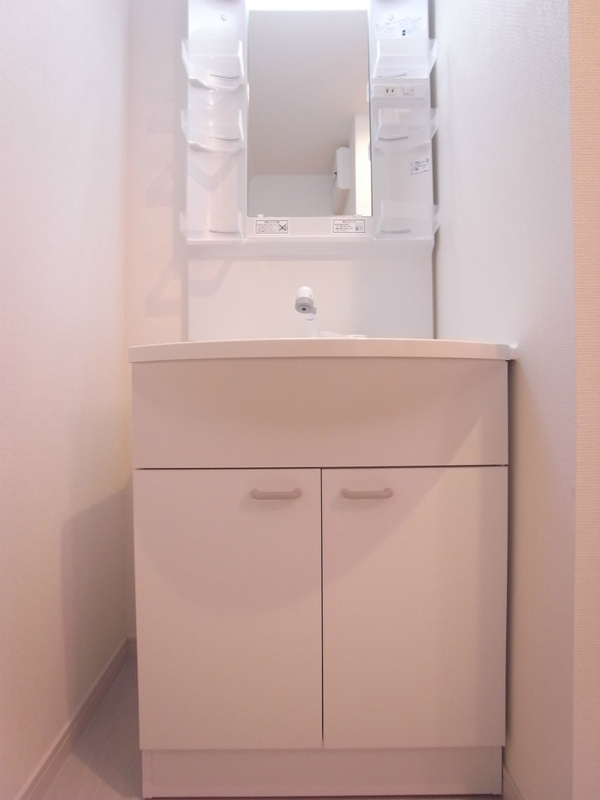 リブリ・インフロント 洗面