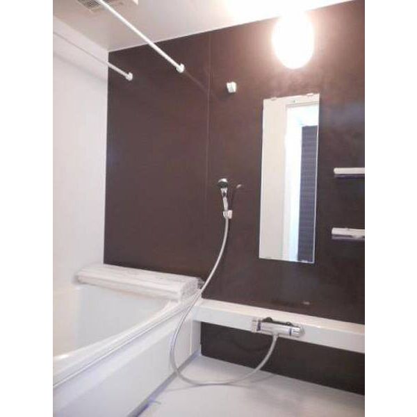 ウイングガーデンA棟0202号室 お風呂