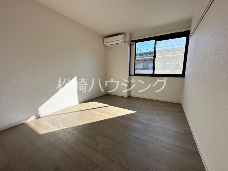 ファームシャトーⅡ3階 内観