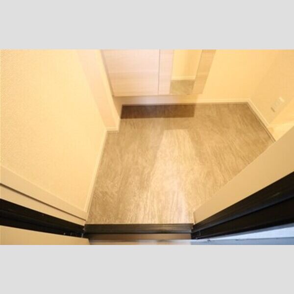 Noble Ferro C棟 玄関