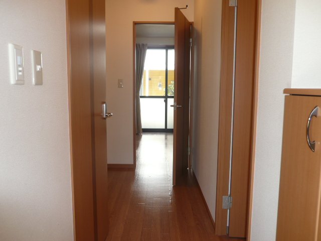 God　valley206号室 廊下