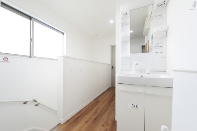 TOKYOβ見沼代親水公園4　1棟貸し 洗面