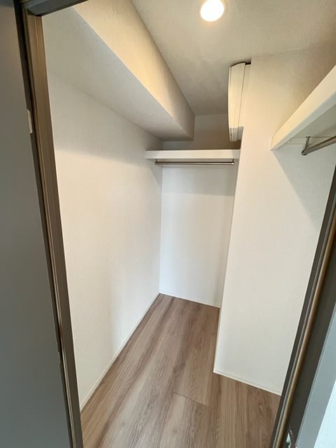 ドゥーエ日暮里8階 収納