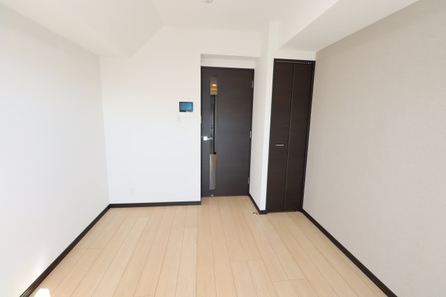 GENOVIA堀切菖蒲園0505号室 リビング