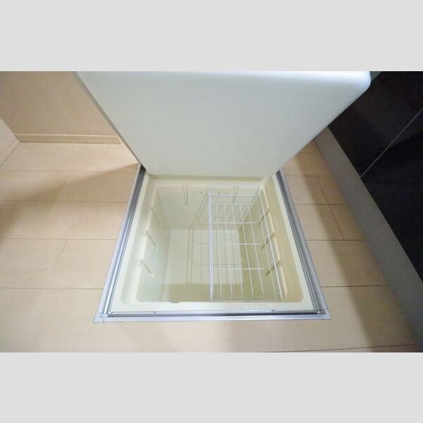 ラ ロジュマン シャンティ 床下収納