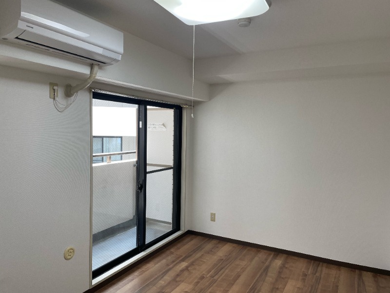 ライオンズプラザ三鷹駅前 リビング