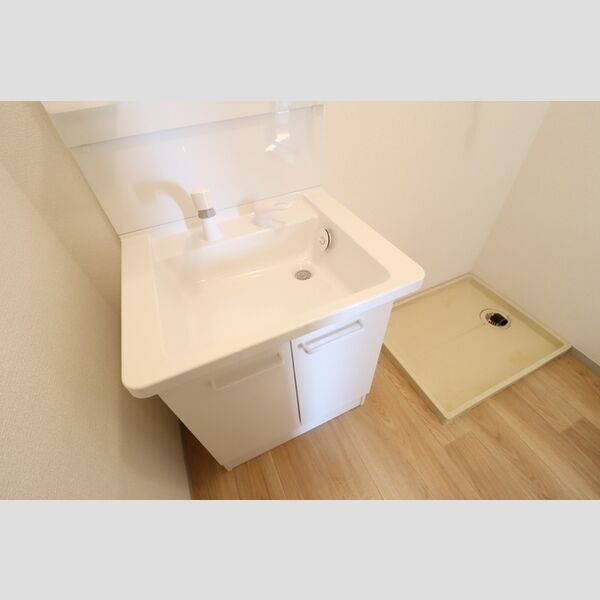 ファーストヴューラ　六番館 洗髪洗面化粧台