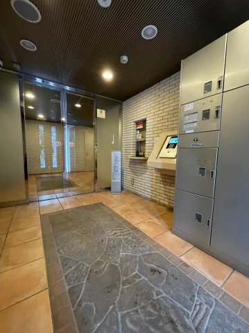 レガロ飛鳥山301号室 エントランス